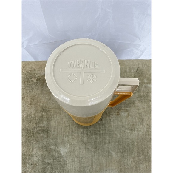 Mustard Yellow Vintage KING SEELEY Plastic Thermos Vacuum Bottle Complete - Picture 2 of 6